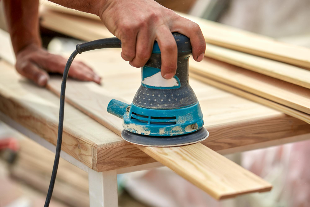 Le guide ultime pour poncer un meuble en bois et obtenir une finition impeccable